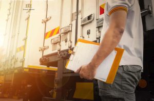 Differences Between Domestic and International Lost Cargo Insurance Claims